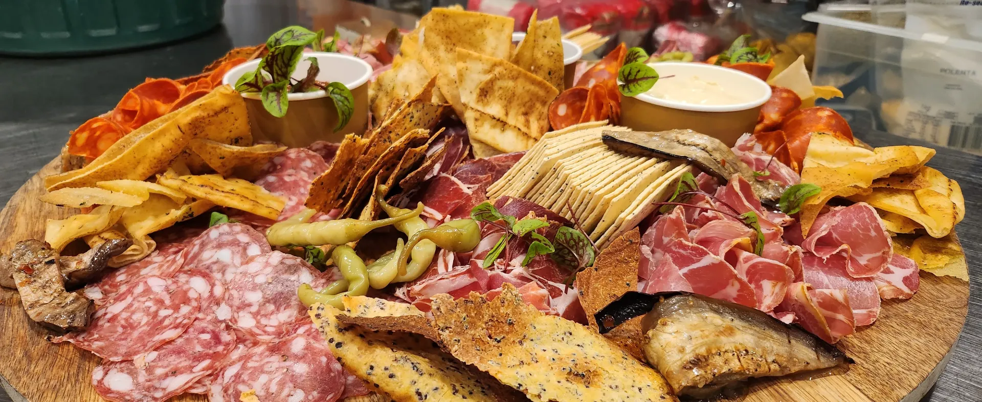 Italian Classic Grazing Board x 12 pax